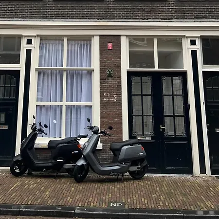 Artistic Independent Apartment, Centre Dordrecht